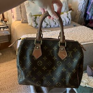 Louis Vuitton Monogram Speedy 25 with Brown and Gold Accents